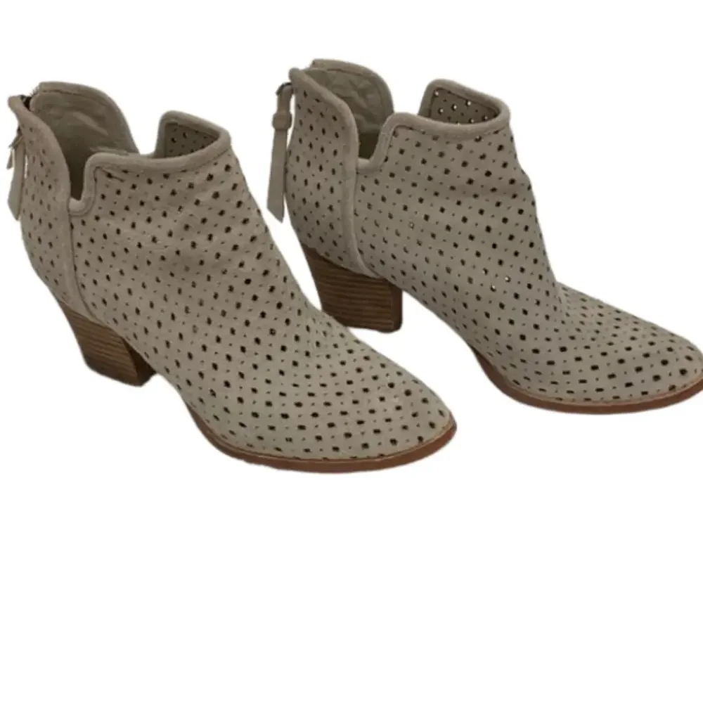 Marc Fisher Suede Booties Size 7.5 M
